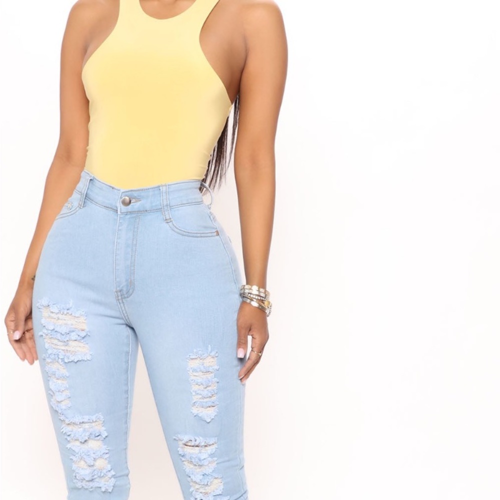 Fashion Nova Light Blue Denim Jeans Drive To The Ocean Jeans - Light Blue Wash